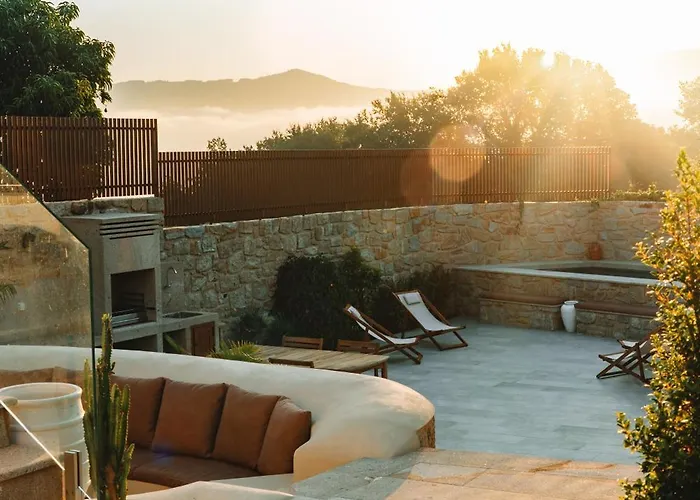 Rosal Country Village